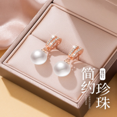 珍珠耳钉女纯银小众设计耳饰高级感简约耳环